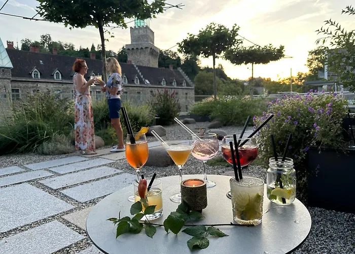 Schloss An Der Eisenstrasse 4* وایدهوفن آن در یبس